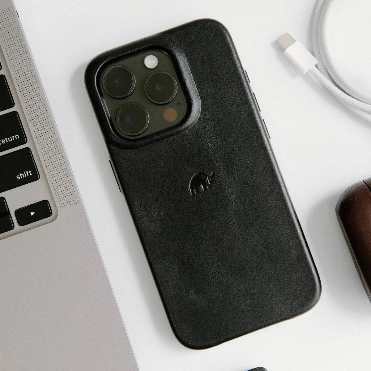 The Minimalist Case iPhone 15 Pro max - iGadget
